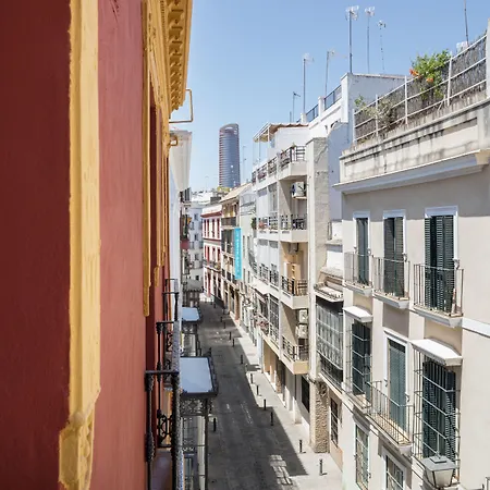 Honest Sevilla Hotel-3